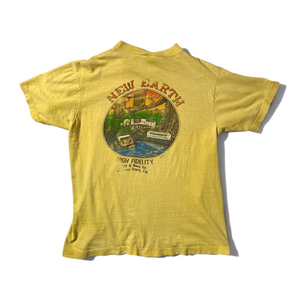 70s vtg yellow tattered new earth hi fi mushroom graphic single stitch t shirt